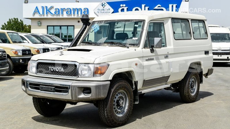 Big with watermark toyota land cruiser central import dubai 6759