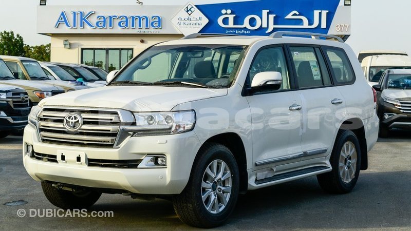 Big with watermark toyota land cruiser central import dubai 6762