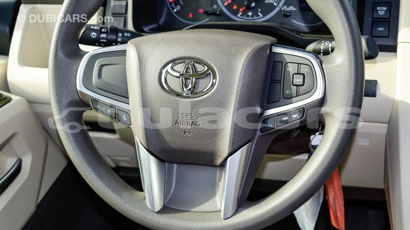 Big with watermark toyota hiace central import dubai 6765