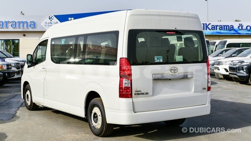 Big with watermark toyota hiace central import dubai 6765