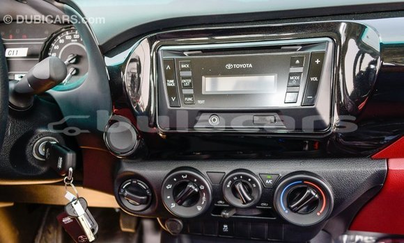 Buy Import Toyota Hilux White Car in Import - Dubai in Central Buy Import Toyota Hilux White Car in Import - Dubai in Central