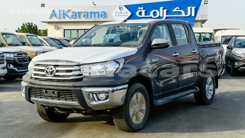 Big with watermark toyota hilux central import dubai 6767