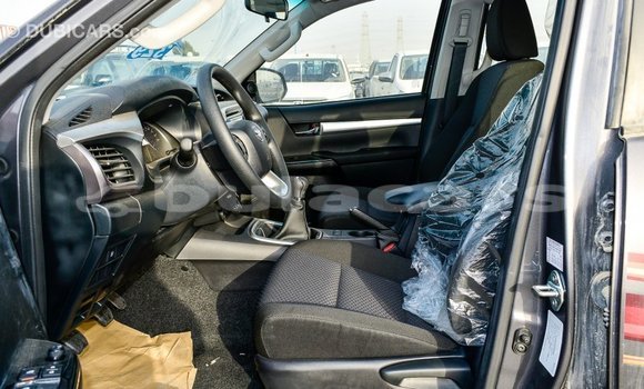 Buy Import Toyota Hilux Grey Car in Import - Dubai in Central Buy Import Toyota Hilux Grey Car in Import - Dubai in Central