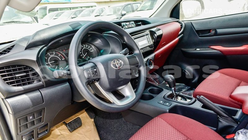 Big with watermark toyota hilux central import dubai 6768