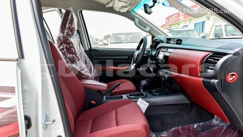 Big with watermark toyota hilux central import dubai 6768