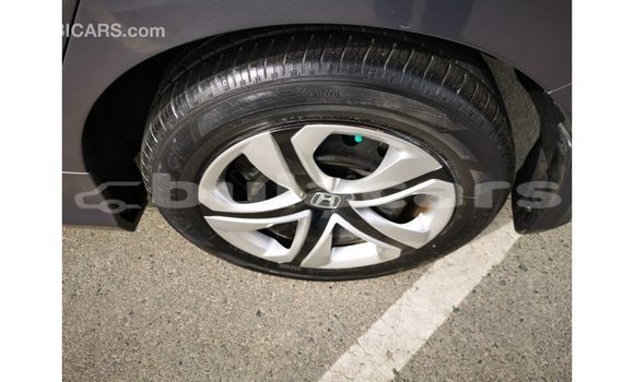 Acheter Import Voiture Honda Civic Gris à Import - Dubai, Central Acheter Import Voiture Honda Civic Gris à Import - Dubai, Central