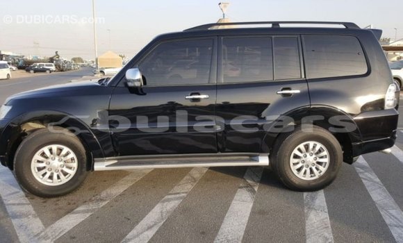 Buy Import Mitsubishi Pajero Black Car in Import - Dubai in Central Buy Import Mitsubishi Pajero Black Car in Import - Dubai in Central