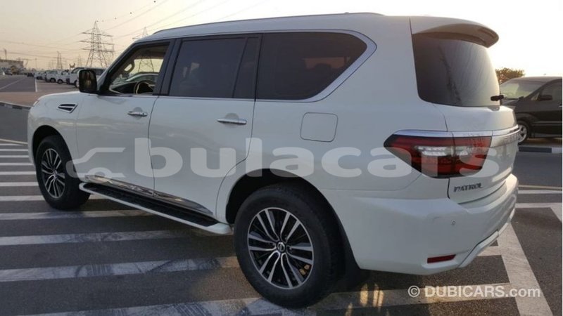 Big with watermark nissan patrol central import dubai 6771