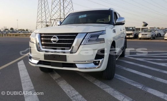 Buy Import Nissan Patrol White Car in Import - Dubai in Central Buy Import Nissan Patrol White Car in Import - Dubai in Central