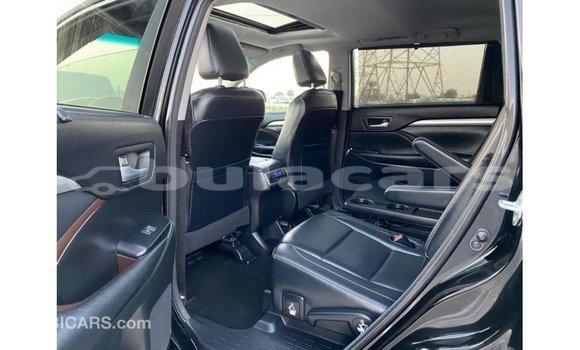 Buy Import Toyota Highlander Black Car in Import - Dubai in Central Buy Import Toyota Highlander Black Car in Import - Dubai in Central