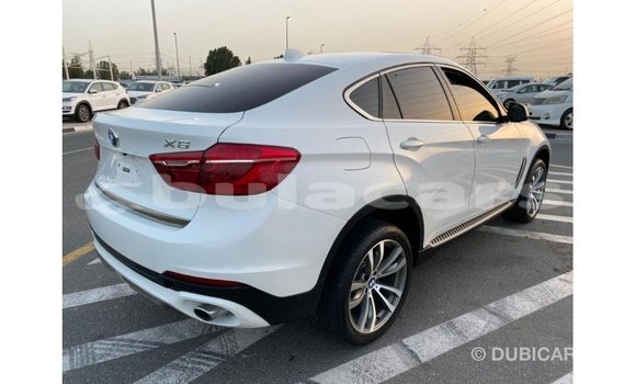 Buy Import BMW X6 White Car in Import - Dubai in Central Buy Import BMW X6 White Car in Import - Dubai in Central