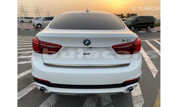 Buy Import BMW X6 White Car in Import - Dubai in Central Buy Import BMW X6 White Car in Import - Dubai in Central