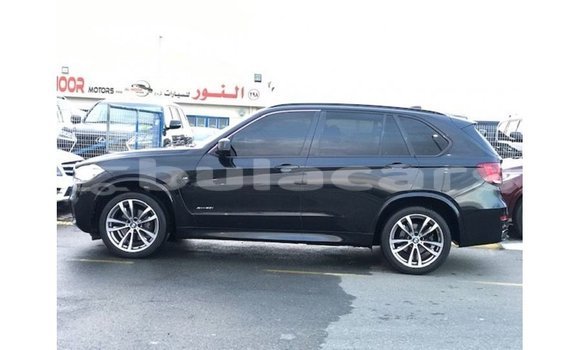 Acheter Import Voiture BMW X5 Noir à Import - Dubai, Central Acheter Import Voiture BMW X5 Noir à Import - Dubai, Central