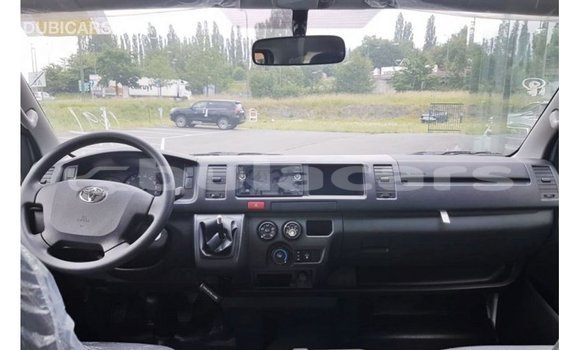 Buy Import Toyota Hiace White Car in Import - Dubai in Central Buy Import Toyota Hiace White Car in Import - Dubai in Central