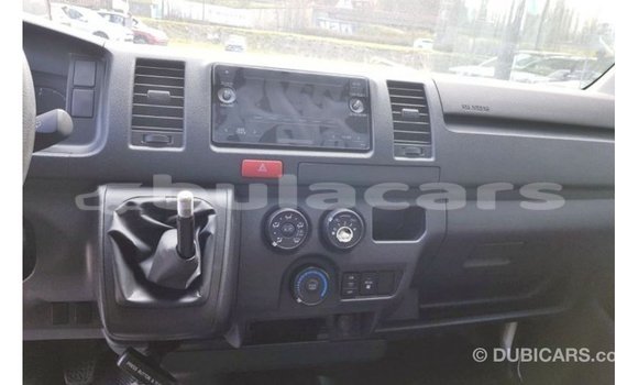 Buy Import Toyota Hiace White Car in Import - Dubai in Central Buy Import Toyota Hiace White Car in Import - Dubai in Central