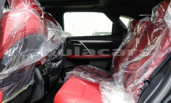 Acheter Import Voiture Lexus RX 300 Noir à Import - Dubai, Central Acheter Import Voiture Lexus RX 300 Noir à Import - Dubai, Central