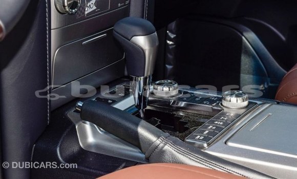 Acheter Import Voiture Toyota Land Cruiser Noir à Import - Dubai, Central Acheter Import Voiture Toyota Land Cruiser Noir à Import - Dubai, Central