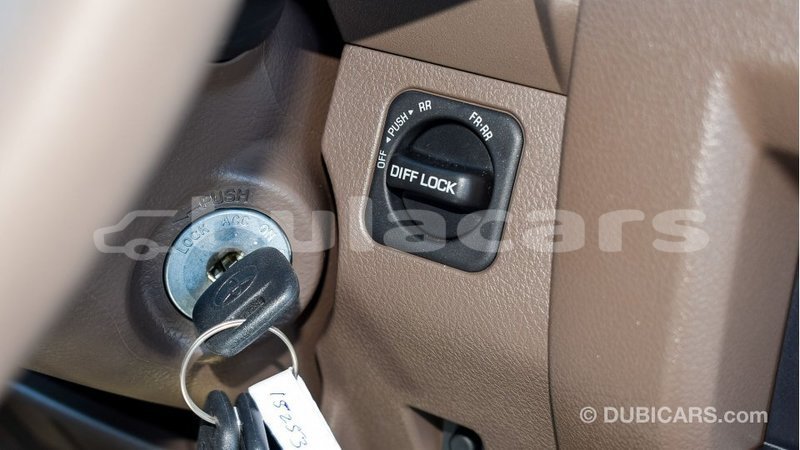 Big with watermark toyota land cruiser central import dubai 6800