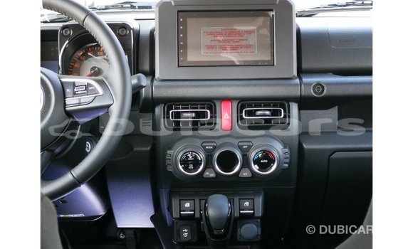 Buy Import Suzuki Jimny Green Car in Import - Dubai in Central Buy Import Suzuki Jimny Green Car in Import - Dubai in Central