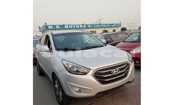 Acheter Import Voiture Hyundai Tucson Gris à Import - Dubai, Central Acheter Import Voiture Hyundai Tucson Gris à Import - Dubai, Central