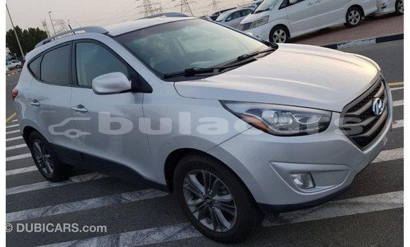 Acheter Import Voiture Hyundai Tucson Gris à Import - Dubai, Central Acheter Import Voiture Hyundai Tucson Gris à Import - Dubai, Central