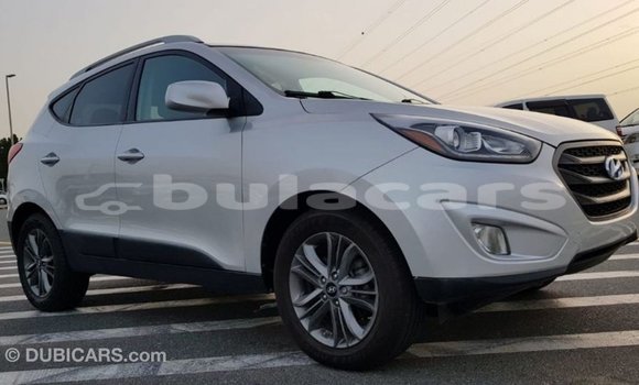 Acheter Import Voiture Hyundai Tucson Gris à Import - Dubai, Central Acheter Import Voiture Hyundai Tucson Gris à Import - Dubai, Central