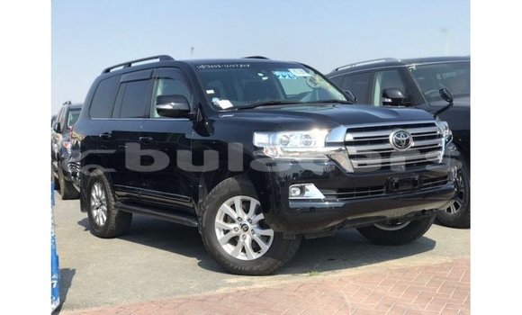 Buy Import Toyota Land Cruiser Black Car in Import - Dubai in Central Buy Import Toyota Land Cruiser Black Car in Import - Dubai in Central