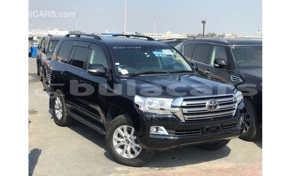 Buy Import Toyota Land Cruiser Black Car in Import - Dubai in Central Buy Import Toyota Land Cruiser Black Car in Import - Dubai in Central
