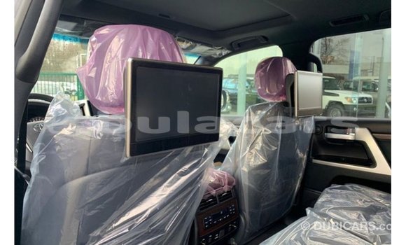 Buy Import Toyota Land Cruiser Grey Car in Import - Dubai in Central Buy Import Toyota Land Cruiser Grey Car in Import - Dubai in Central