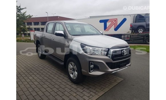 Buy Import Toyota Hilux Grey Car in Import - Dubai in Central Buy Import Toyota Hilux Grey Car in Import - Dubai in Central