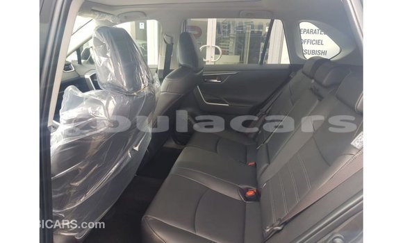 Acheter Import Voiture Toyota 4Runner Gris à Import - Dubai, Central Acheter Import Voiture Toyota 4Runner Gris à Import - Dubai, Central