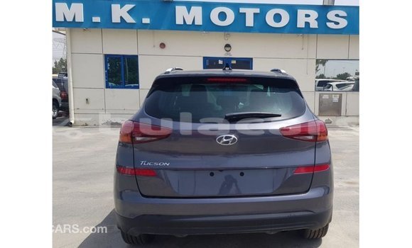 Buy Import Hyundai Tucson Grey Car in Import - Dubai in Central Buy Import Hyundai Tucson Grey Car in Import - Dubai in Central