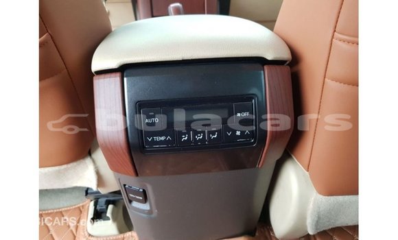 Buy Import Toyota Prado White Car in Import - Dubai in Central Buy Import Toyota Prado White Car in Import - Dubai in Central