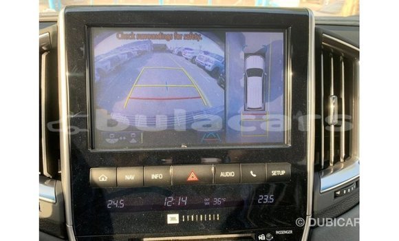 Buy Import Toyota Land Cruiser Black Car in Import - Dubai in Central Buy Import Toyota Land Cruiser Black Car in Import - Dubai in Central