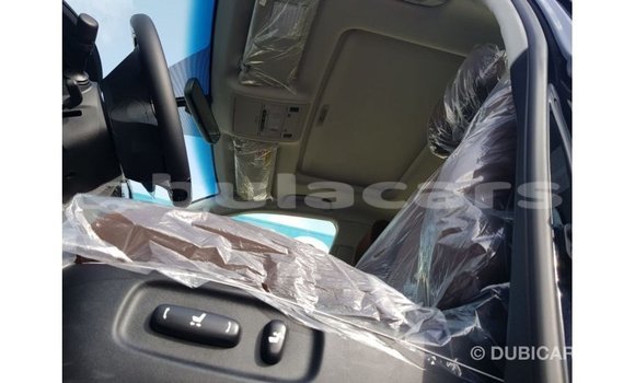 Acheter Import Voiture Toyota Land Cruiser Noir à Import - Dubai, Central Acheter Import Voiture Toyota Land Cruiser Noir à Import - Dubai, Central