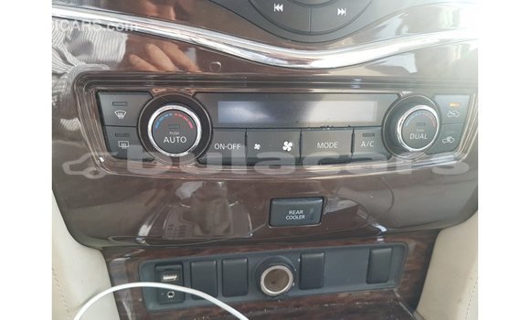 Buy Import Toyota Land Cruiser Beige Car in Import - Dubai in Central Buy Import Toyota Land Cruiser Beige Car in Import - Dubai in Central