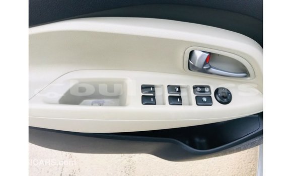 Buy Import Kia Rio Grey Car in Import - Dubai in Central Buy Import Kia Rio Grey Car in Import - Dubai in Central