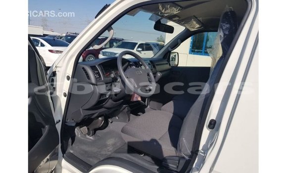 Buy Import Toyota Hiace White Car in Import - Dubai in Central Buy Import Toyota Hiace White Car in Import - Dubai in Central