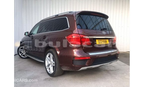 Buy Import Mercedes-Benz 190 Red Car in Import - Dubai in Central Buy Import Mercedes-Benz 190 Red Car in Import - Dubai in Central