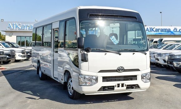 Acheter Import Voiture Toyota Coaster Blanc à Import - Dubai, Central Acheter Import Voiture Toyota Coaster Blanc à Import - Dubai, Central