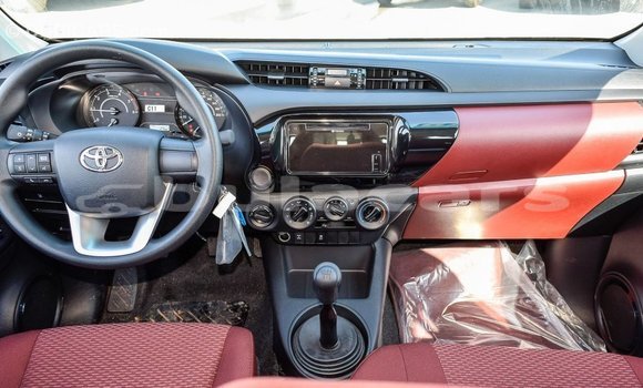 Buy Import Toyota Hilux White Car in Import - Dubai in Central Buy Import Toyota Hilux White Car in Import - Dubai in Central