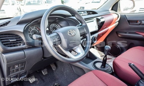 Buy Import Toyota Hilux White Car in Import - Dubai in Central Buy Import Toyota Hilux White Car in Import - Dubai in Central