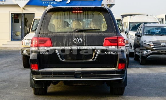 Buy Import Toyota Land Cruiser Black Car in Import - Dubai in Central Buy Import Toyota Land Cruiser Black Car in Import - Dubai in Central