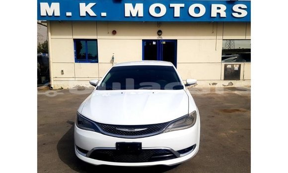 Buy Import Chrysler 200 White Car in Import - Dubai in Central