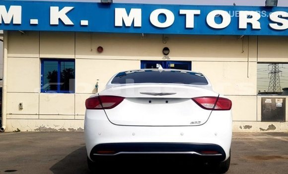 Buy Import Chrysler 200 White Car in Import - Dubai in Central Buy Import Chrysler 200 White Car in Import - Dubai in Central