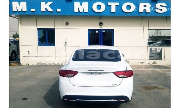 Buy Import Chrysler 200 White Car in Import - Dubai in Central Buy Import Chrysler 200 White Car in Import - Dubai in Central