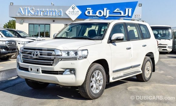Acheter Import Voiture Toyota Land Cruiser Blanc à Import - Dubai, Central Acheter Import Voiture Toyota Land Cruiser Blanc à Import - Dubai, Central