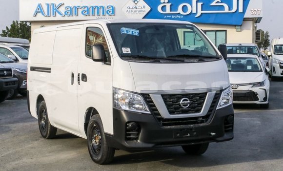 Acheter Import Voiture Nissan Urvan Blanc à Import - Dubai, Central Acheter Import Voiture Nissan Urvan Blanc à Import - Dubai, Central