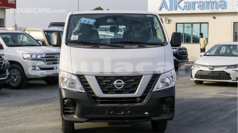 Big with watermark nissan urvan central import dubai 6883