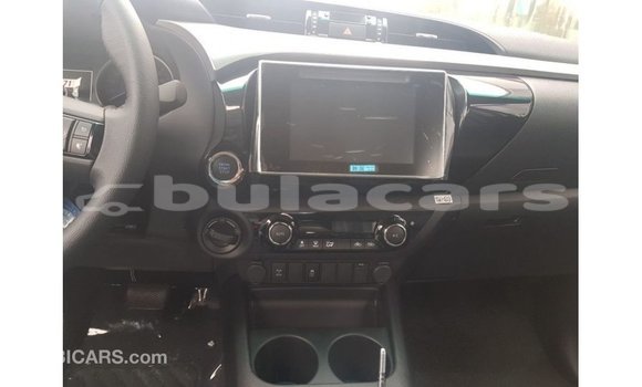 Buy Import Toyota Hilux Grey Car in Import - Dubai in Central Buy Import Toyota Hilux Grey Car in Import - Dubai in Central